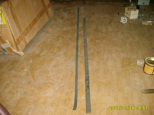 С лева который сейчас привез, справа от ВАЗ 2112 16 кл длина 1200мм. (3358 просмотров) <a class='original' href='./download/file.php?id=3548&mode=view' target=_blank>Загрузить оригинал (424.41 КБ)</a>