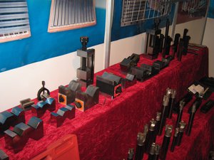 С этого стенда можно купить, буду там впятницу. Если, что заинтересовало пишите. (13156 просмотров) <a class='original' href='./download/file.php?id=36461&mode=view' target=_blank>Загрузить оригинал (919.01 КБ)</a>