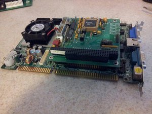 это моя старая материнка вернее похоже у меня их просто несколько штук и на нее я надел pc/104 картy controller (5235 просмотров) <a class='original' href='./download/file.php?id=36796&mode=view' target=_blank>Загрузить оригинал (210.16 КБ)</a>