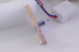 натяжной ролик для ремня co2 лазера.JPG (3229 просмотров) <a class='original' href='./download/file.php?id=3685&mode=view' target=_blank>Загрузить оригинал (231.03 КБ)</a>