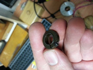 Хомут энкодера (3182 просмотра) <a class='original' href='./download/file.php?id=37666&mode=view' target=_blank>Загрузить оригинал (2.16 МБ)</a>