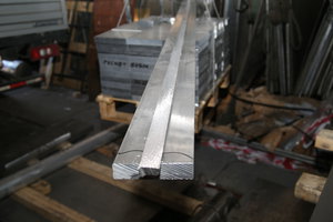 Так мы расправляемся с кромками (3942 просмотра) <a class='original' href='./download/file.php?id=37938&mode=view' target=_blank>Загрузить оригинал (6.23 МБ)</a>