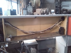 пустой средний шкаф (3011 просмотров) <a class='original' href='./download/file.php?id=37942&mode=view' target=_blank>Загрузить оригинал (160.65 КБ)</a>