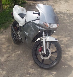 Honda NS50R.jpg (4413 просмотров) <a class='original' href='./download/file.php?id=38052&mode=view' target=_blank>Загрузить оригинал (241.8 КБ)</a>