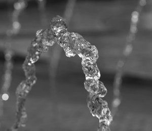 04-003.jpg (2555 просмотров) <a class='original' href='./download/file.php?id=38429&mode=view' target=_blank>Загрузить оригинал (42.18 КБ)</a>