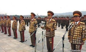 Прикол-Корейские-генералы-86766.jpg (1899 просмотров) <a class='original' href='./download/file.php?id=38991&mode=view' target=_blank>Загрузить оригинал (68.49 КБ)</a>