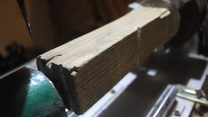 врезаюсь отступив от нуля по 15мм по Х в лево и в право,  проварачиваю на 180 патрон, снова врезаюсь до нуля по Z (3467 просмотров) <a class='original' href='./download/file.php?id=39022&mode=view' target=_blank>Загрузить оригинал (282.57 КБ)</a>