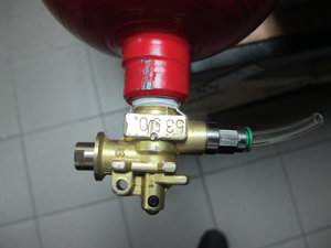 клапан от огнетушителя, слегка переделан (3745 просмотров) <a class='original' href='./download/file.php?id=39208&sid=755075c632b0bcf3d6d27755f80ed8bd&mode=view' target=_blank>Загрузить оригинал (702.32 КБ)</a>