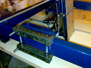 так оно на направляющей сидит. (6909 просмотров) <a class='original' href='./download/file.php?id=4049&mode=view' target=_blank>Загрузить оригинал (524.38 КБ)</a>