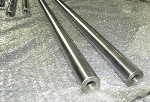 По торцам нарезана резьба: (4795 просмотров) <a class='original' href='./download/file.php?id=4164&mode=view' target=_blank>Загрузить оригинал (703.84 КБ)</a>