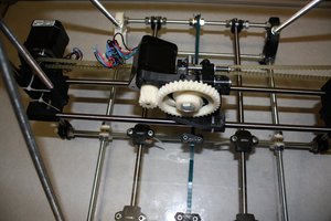 RepRap Mendel механика экструдера (2348 просмотров) <a class='original' href='./download/file.php?id=4285&mode=view' target=_blank>Загрузить оригинал (224.71 КБ)</a>