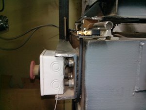 Красная кнопка (2948 просмотров) <a class='original' href='./download/file.php?id=43010&mode=view' target=_blank>Загрузить оригинал (147.47 КБ)</a>