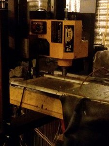 это большой фрез станок.jpeg (1131 просмотр) <a class='original' href='./download/file.php?id=44106&mode=view' target=_blank>Загрузить оригинал (54.62 КБ)</a>