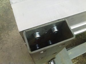 Крепление балки Y к стойкам (3045 просмотров) <a class='original' href='./download/file.php?id=44142&mode=view' target=_blank>Загрузить оригинал (40.35 КБ)</a>