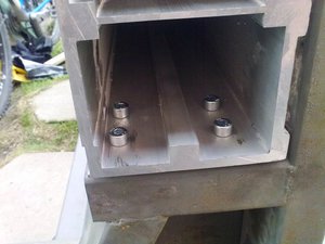 Крепление балки Y к стойкам (3045 просмотров) <a class='original' href='./download/file.php?id=44144&mode=view' target=_blank>Загрузить оригинал (49.85 КБ)</a>