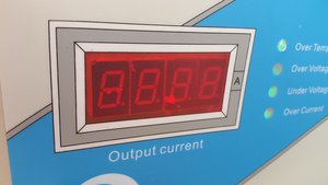 Пенопласт даже под стекло индикации мощности залез (8859 просмотров) <a class='original' href='./download/file.php?id=44234&mode=view' target=_blank>Загрузить оригинал (183.8 КБ)</a>