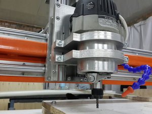 новое крепление  шпинделя (2695 просмотров) <a class='original' href='./download/file.php?id=45460&mode=view' target=_blank>Загрузить оригинал (46.71 КБ)</a>