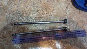 Направляющая ось Z.jpg (3124 просмотра) <a class='original' href='./download/file.php?id=46180&mode=view' target=_blank>Загрузить оригинал (1.3 МБ)</a>