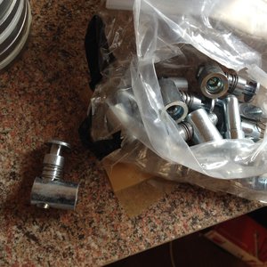 Быстрые соединители для конструкционного профиля (3522 просмотра) <a class='original' href='./download/file.php?id=46968&mode=view' target=_blank>Загрузить оригинал (1.71 МБ)</a>