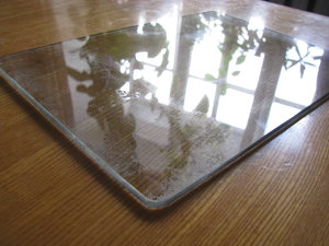 Закаленное стекло 163x230x5мм от школьной копирки 2000х годов (1677 просмотров) <a class='original' href='./download/file.php?id=47600&mode=view' target=_blank>Загрузить оригинал (846.88 КБ)</a>