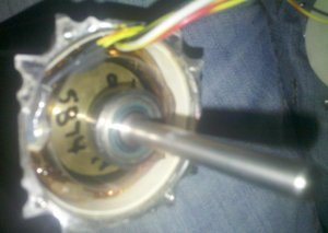 тонкий вал - на роторе присутствует надпись маркером (мотор кастомный, не серийный) (6054 просмотра) <a class='original' href='./download/file.php?id=4956&mode=view' target=_blank>Загрузить оригинал (81.35 КБ)</a>