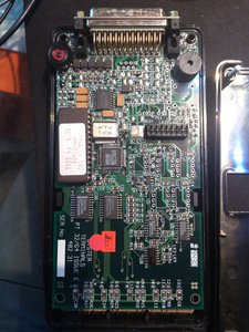 Внутри пульта (1617 просмотров) <a class='original' href='./download/file.php?id=51324&mode=view' target=_blank>Загрузить оригинал (2.32 МБ)</a>