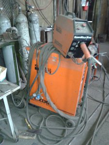 KEMPPI KEMPOWELD 5500W (3329 просмотров) <a class='original' href='./download/file.php?id=51744&sid=56865eb6ecfcb342fd5305aa90fbc72a&mode=view' target=_blank>Загрузить оригинал (1.58 МБ)</a>