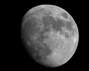 Луна (2807 просмотров) <a class='original' href='./download/file.php?id=51984&mode=view' target=_blank>Загрузить оригинал (506.21 КБ)</a>