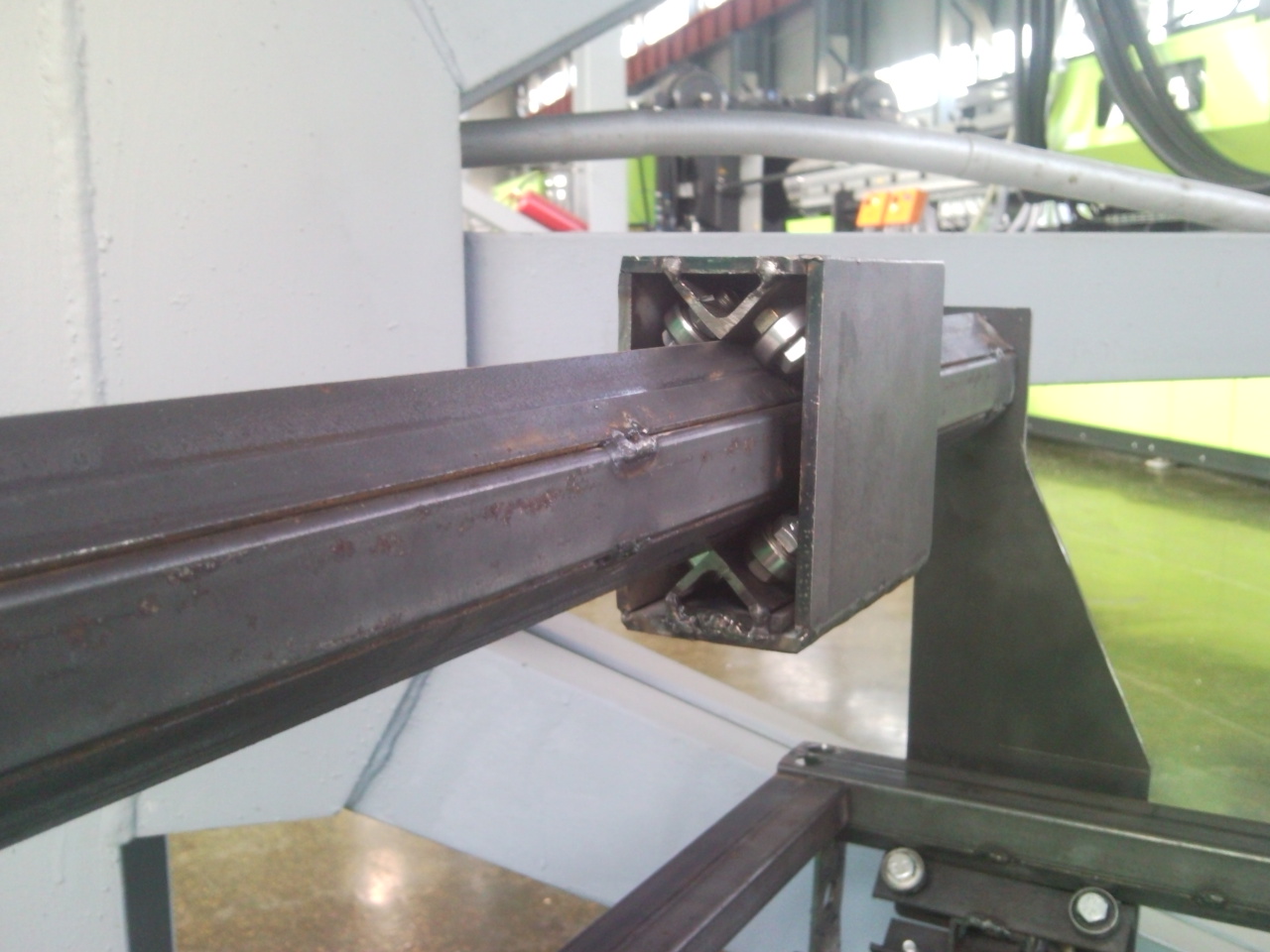 каретка оси Y