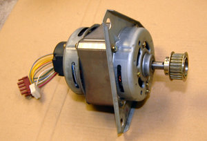 servomotor.jpg (2356 просмотров) <a class='original' href='./download/file.php?id=53716&mode=view' target=_blank>Загрузить оригинал (363.16 КБ)</a>