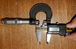 Советский микрометр и китайский штангель - полный консенсус :) (5505 просмотров) <a class='original' href='./download/file.php?id=54782&mode=view' target=_blank>Загрузить оригинал (4.12 МБ)</a>