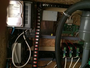 Изнутри с закрытой дверкой (4646 просмотров) <a class='original' href='./download/file.php?id=55689&mode=view' target=_blank>Загрузить оригинал (1.07 МБ)</a>