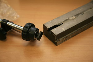 Крепёж стойки и основания штатива (7798 просмотров) <a class='original' href='./download/file.php?id=5609&mode=view' target=_blank>Загрузить оригинал (85.17 КБ)</a>