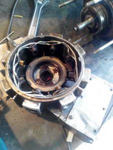 Задняя крышка (4145 просмотров) <a class='original' href='./download/file.php?id=56704&mode=view' target=_blank>Загрузить оригинал (128.21 КБ)</a>