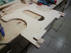 Монтаж ноги. Опытный взгляд уже ловит потенциальные проблемы такой ноги. Ставим галочку, будем доделывать проект (8907 просмотров) <a class='original' href='./download/file.php?id=57564&mode=view' target=_blank>Загрузить оригинал (80.78 КБ)</a>