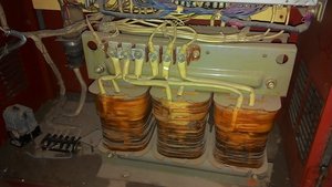 внутренности шкафа управления (5672 просмотра) <a class='original' href='./download/file.php?id=59633&mode=view' target=_blank>Загрузить оригинал (282.48 КБ)</a>