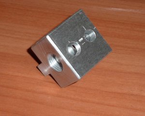 P1030722.JPG (12703 просмотра) <a class='original' href='./download/file.php?id=60474&mode=view' target=_blank>Загрузить оригинал (304.39 КБ)</a>