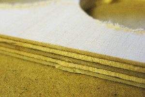 фанера 6мм, фреза 2мм, глубина прохода 1мм, подача 40мм/с на 20000 об/мин (5525 просмотров) <a class='original' href='./download/file.php?id=61439&sid=55661d8ee038179a6013d7a3f50327fd&mode=view' target=_blank>Загрузить оригинал (90.04 КБ)</a>