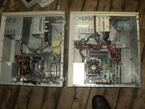 крышки сняты (2277 просмотров) <a class='original' href='./download/file.php?id=61983&mode=view' target=_blank>Загрузить оригинал (3.48 МБ)</a>