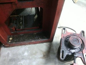 движок - не от него . надо приладить этот (2324 просмотра) <a class='original' href='./download/file.php?id=62962&mode=view' target=_blank>Загрузить оригинал (191.16 КБ)</a>