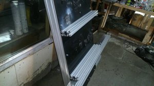 Усиление конструкции,  выравнивание поверхности крепления кареток. (3982 просмотра) <a class='original' href='./download/file.php?id=64606&mode=view' target=_blank>Загрузить оригинал (923.37 КБ)</a>