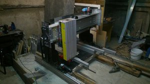 впервые пока прикрутил на пробу ось Z , все вроде ездит нормально пока без перекосов (3506 просмотров) <a class='original' href='./download/file.php?id=68923&mode=view' target=_blank>Загрузить оригинал (151.04 КБ)</a>