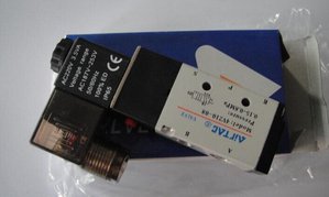 Free-Shipping-2pcs-lots-1-4-2-Position-5-Port-font-b-AirTAC-b-font-Air.jpg (3763 просмотра) <a class='original' href='./download/file.php?id=69133&mode=view' target=_blank>Загрузить оригинал (43.47 КБ)</a>