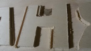 Это после полного завершения траектории выборки. В конце выборки фреза делает обводку по векторам и получается это. (2040 просмотров) <a class='original' href='./download/file.php?id=76558&mode=view' target=_blank>Загрузить оригинал (250.41 КБ)</a>