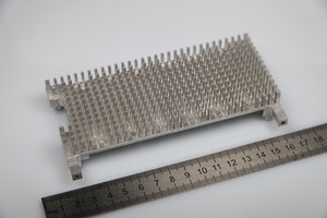 Радиатор из Д16Т для радиотехнической аппаратуры (3355 просмотров) <a class='original' href='./download/file.php?id=77187&mode=view' target=_blank>Загрузить оригинал (6.8 МБ)</a>