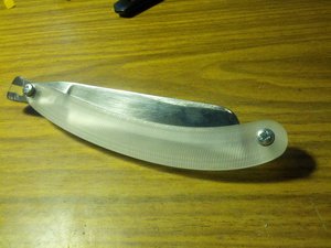 Накладки для бритвы. (13393 просмотра) <a class='original' href='./download/file.php?id=78078&mode=view' target=_blank>Загрузить оригинал (1.8 МБ)</a>