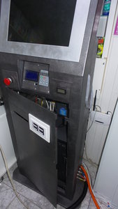 Небольшой фотоотчёт. Это уже полностью готовая стойка оператора. (2146 просмотров) <a class='original' href='./download/file.php?id=79126&mode=view' target=_blank>Загрузить оригинал (3.37 МБ)</a>