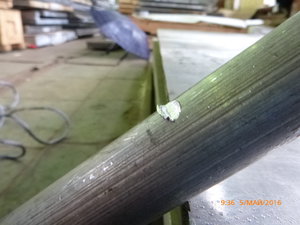 На прутке Д16Т (ПП) замятина с заусенцами. Мы не сдаёмся. (4989 просмотров) <a class='original' href='./download/file.php?id=79363&mode=view' target=_blank>Загрузить оригинал (563.5 КБ)</a>