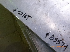 На плите подписаны марки прутков-ударников. (4989 просмотров) <a class='original' href='./download/file.php?id=79365&mode=view' target=_blank>Загрузить оригинал (623 КБ)</a>