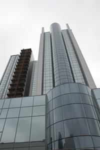 Краснодар, город контрастов (3914 просмотров) <a class='original' href='./download/file.php?id=79407&mode=view' target=_blank>Загрузить оригинал (838.19 КБ)</a>